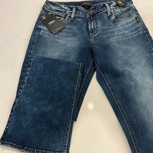 Silver Jean Co. jeans, NWT.